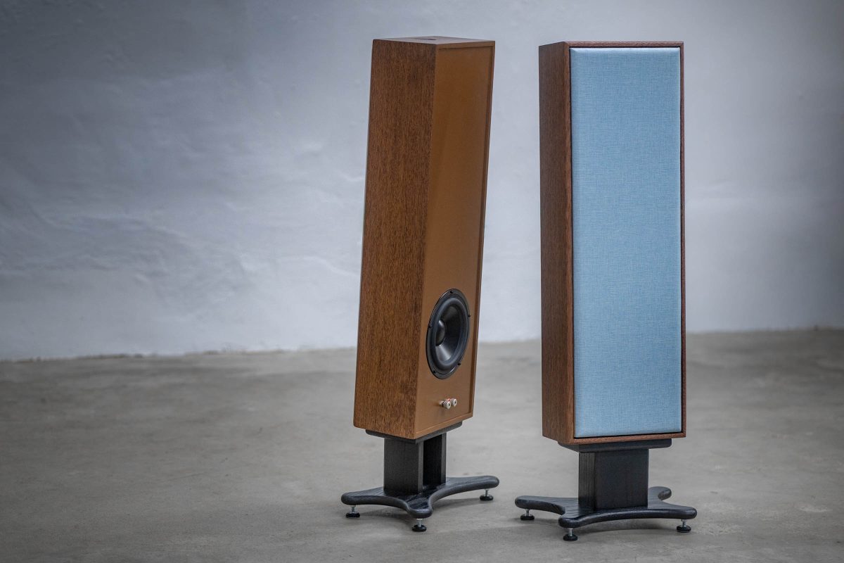 Panthaerstein Momentae Blade stereo speakers designed for warm modern home interiors