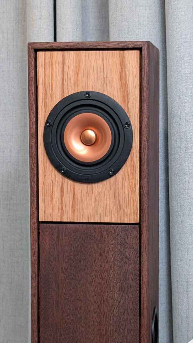 Panthaerstein-Loudspeaker-000207607 Sveltae prototype copper driver close-up