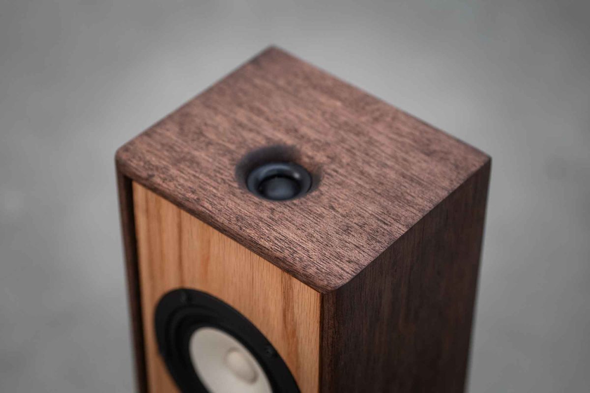 Up firing tweeter and hardwood construction detail