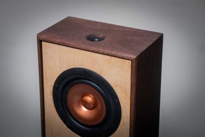 Up-firing ambience tweeter in a hand-routed wooden waveguide on top of Momentae